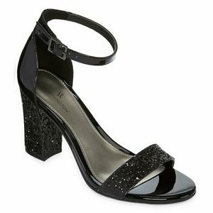 🆕Black Glitter Sandal with Block Heel